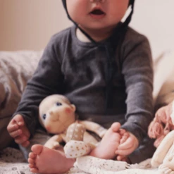 Rubens Barn Doll Elm - Mini Ecobuds -Speelgoed Verkoop rubens barn doll elm mini ecobuds a359762 4