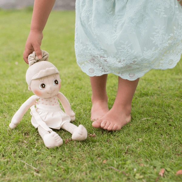 Rubens Barn Doll Iris - Ecobuds 2 Rubens Barn Doll Iris - Ecobuds - Afbeelding 2